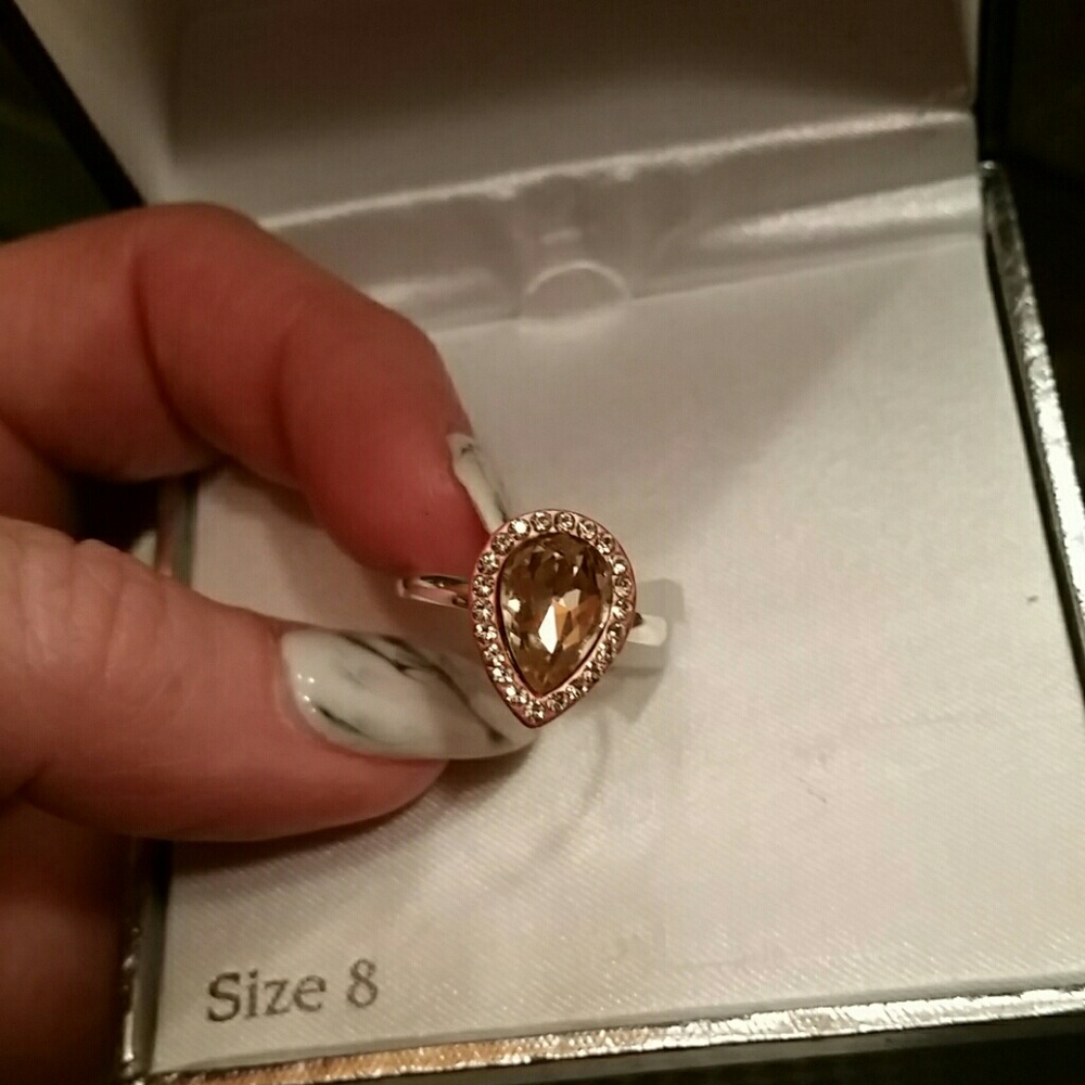 Brilliance rose crystal